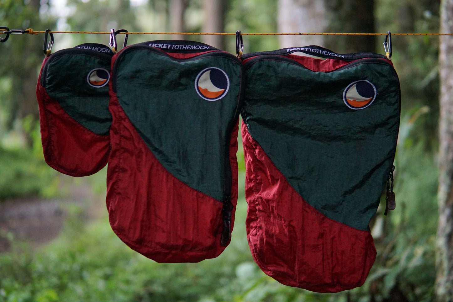 TICKET TO THE MOON TRAVEL CUBE BURGUNDY / DARK GREEN - Korppi Gear