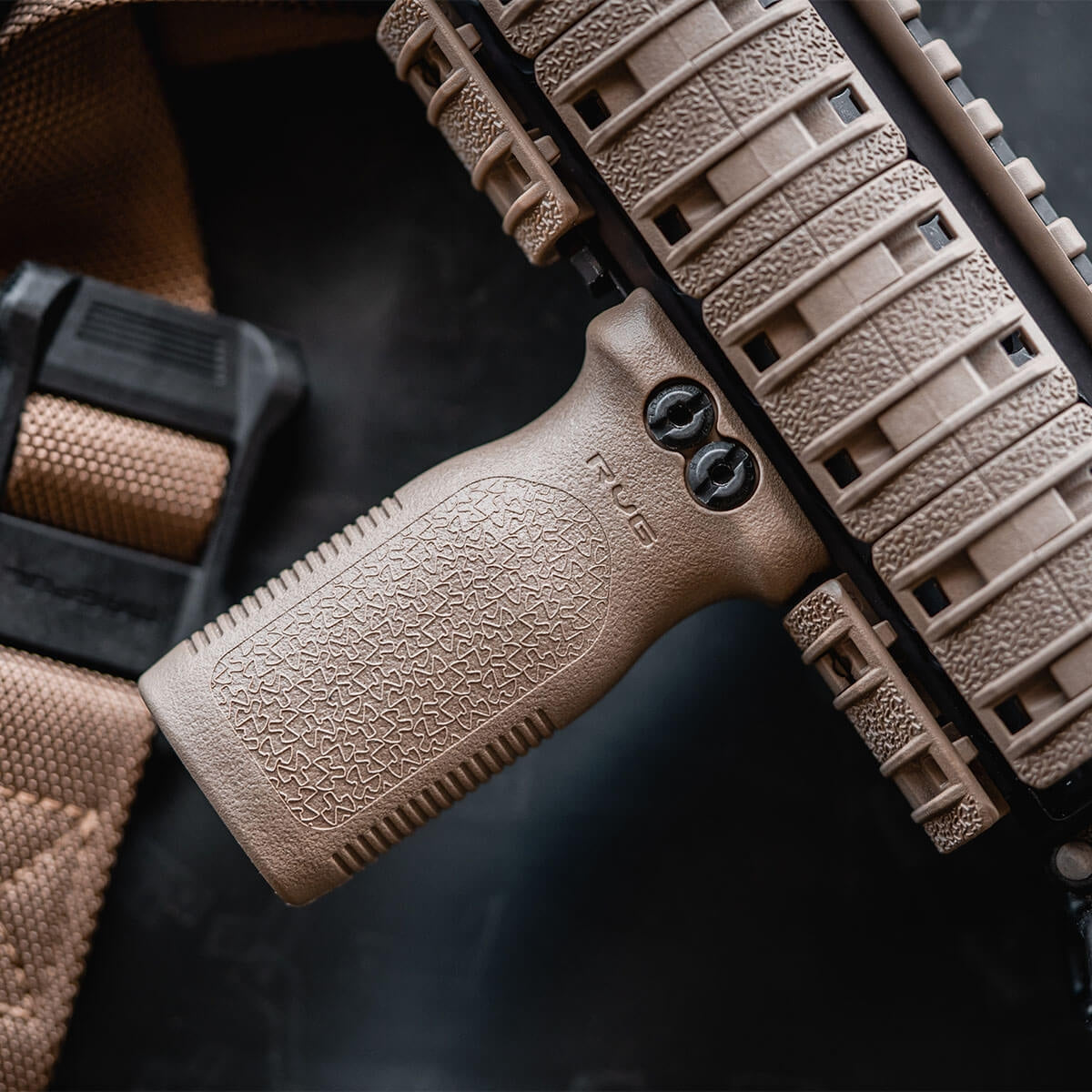MAGPUL RVG - RAIL VERTICAL GRIP - Korppi Gear