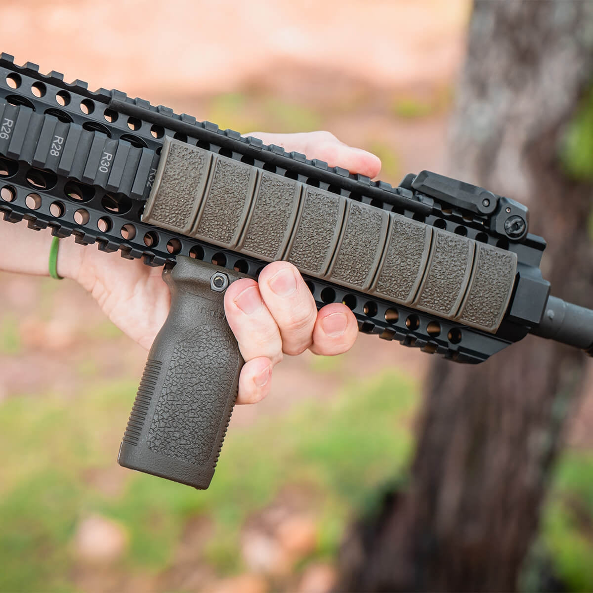 MAGPUL RVG - RAIL VERTICAL GRIP - Korppi Gear