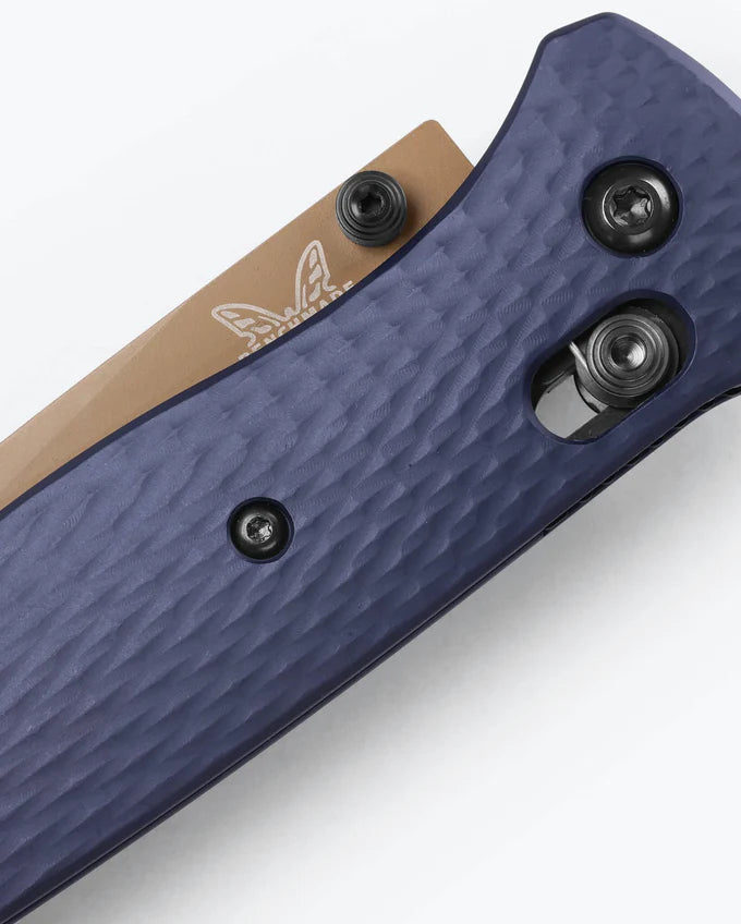 BENCHMADE BAILOUT - CRATER BLUE ALUMINUM - Korppi Gear