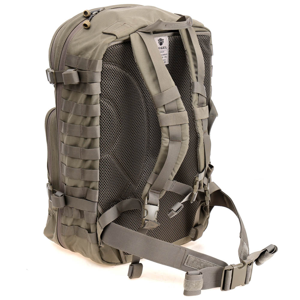 SNIGEL 40L SPECIALIST BACKPACK MEDIUM