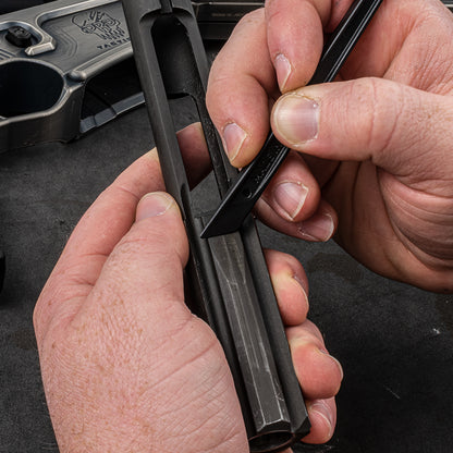 OTIS MULTI PURPOSE SCRAPER AND BRUSH SET - Korppi Gear