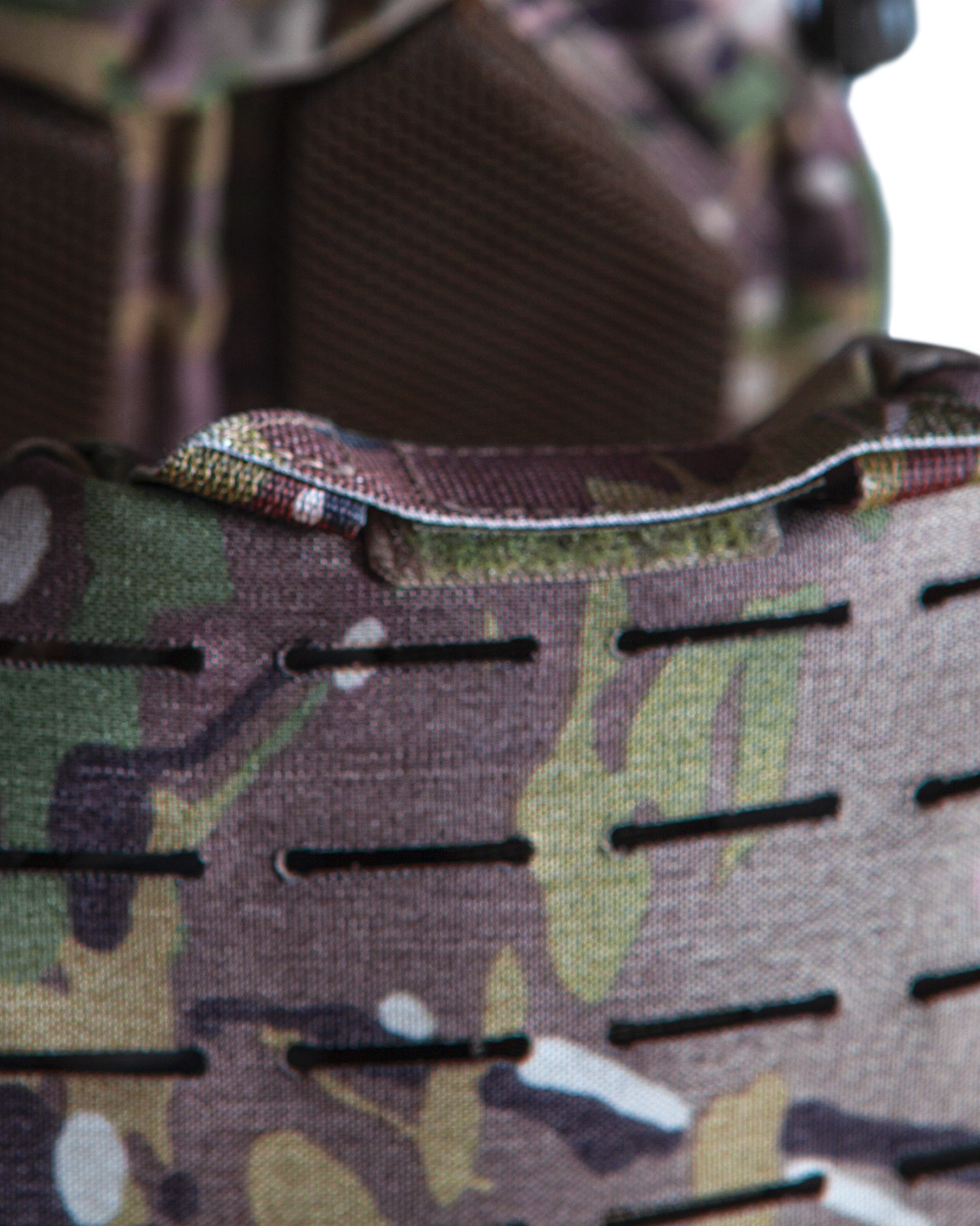 SUITED SYSTEMS PLATE CARRIER