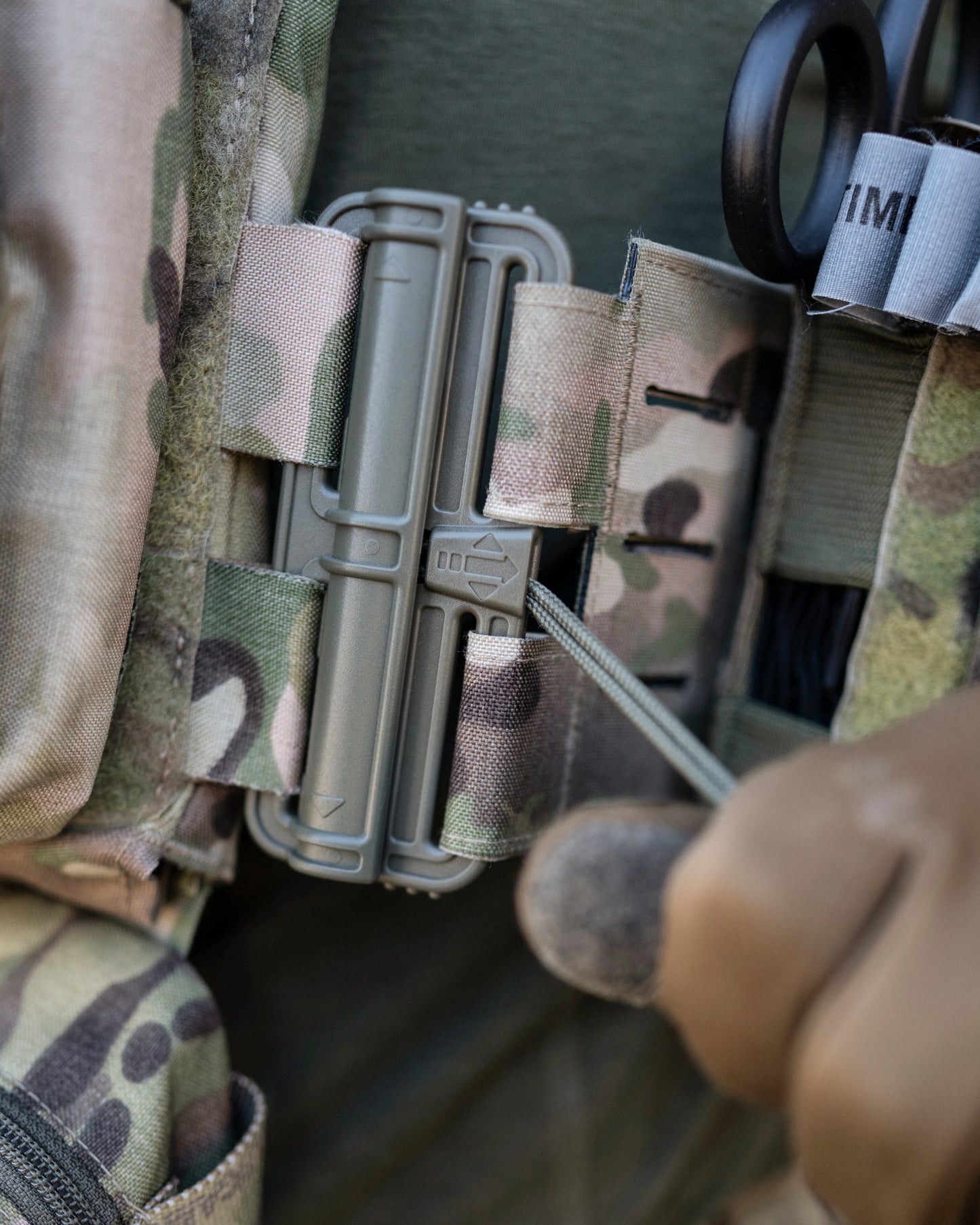 SUITED SYSTEMS PLATE CARRIER